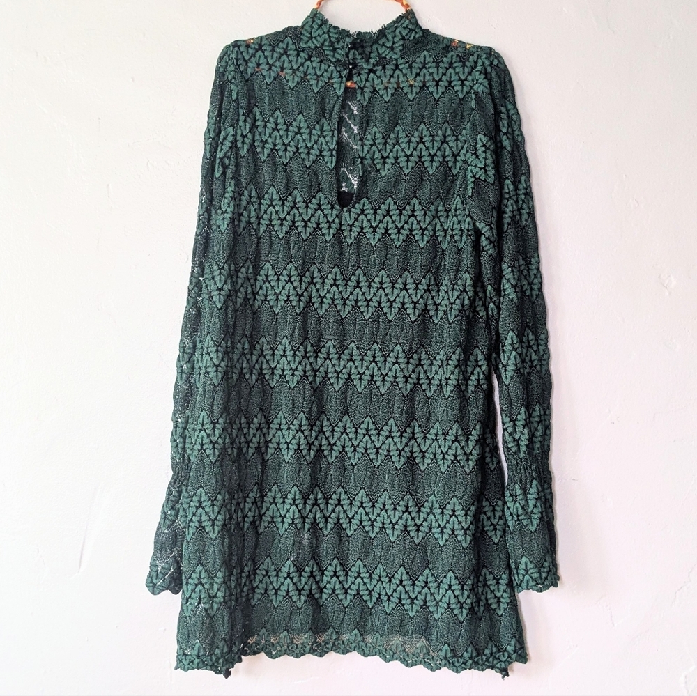 Free People Green Chevron Crochet Lace Mini Dress - Size S - Picture 5 of 5